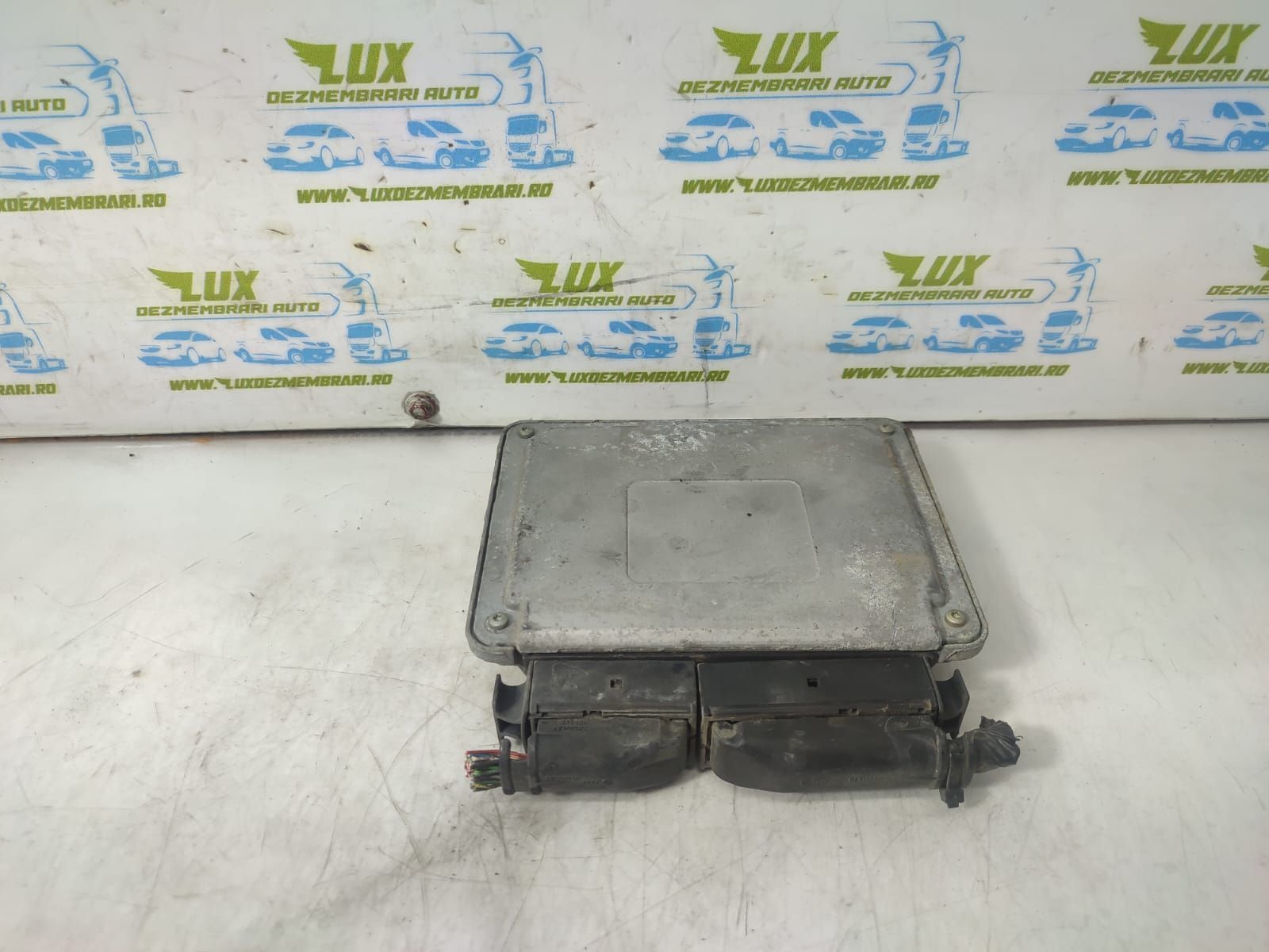Calculator motor ecu 1.6 benzina bcb 036906034dr Volkswagen VW Golf 4