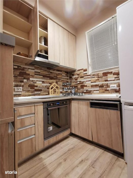 De inchiriat apartament 4 camere Ultracentral - Str. Roman Ciorogariu