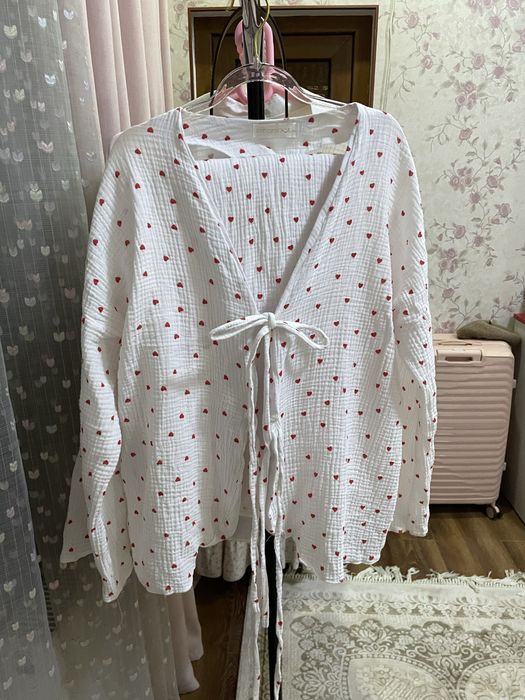 Нежная кофта с юбкой