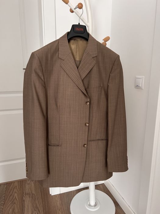 Costum barbatesc