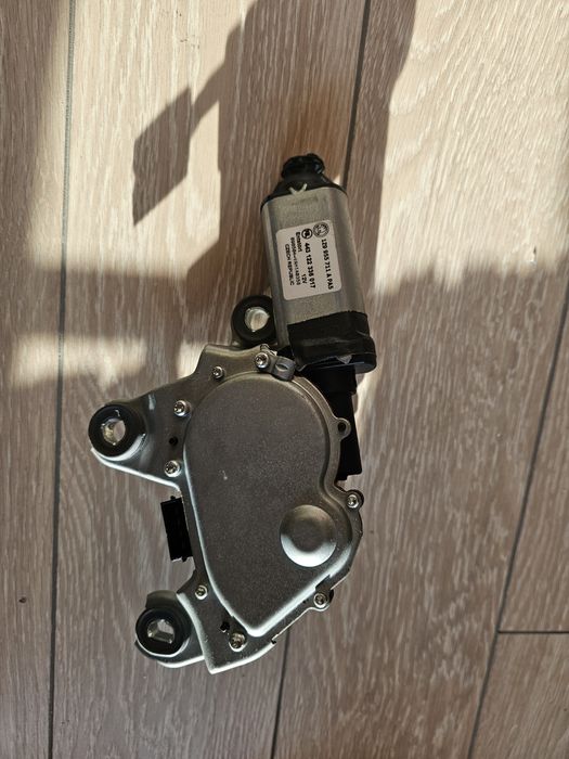 Motoras stergator luneta Skoda OCTAVIA 2