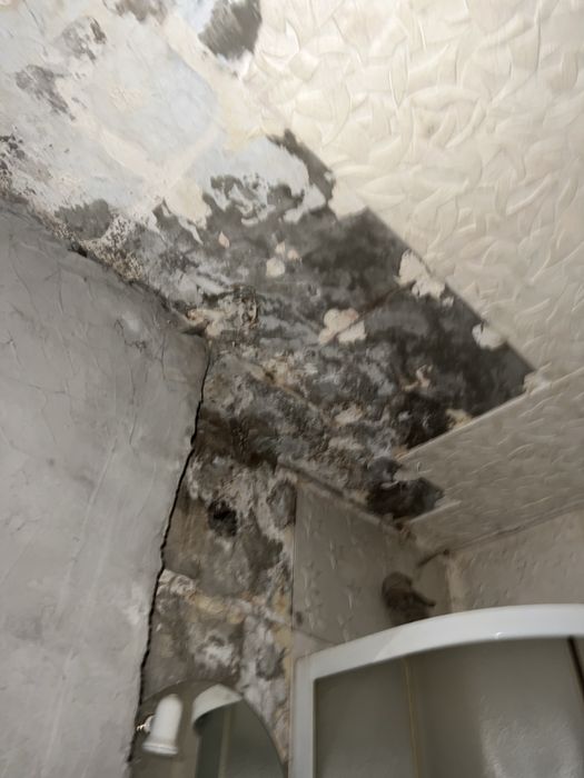 Garsoniera spatioasa 37 mp etaj 1, zona excelenta pret 13000€