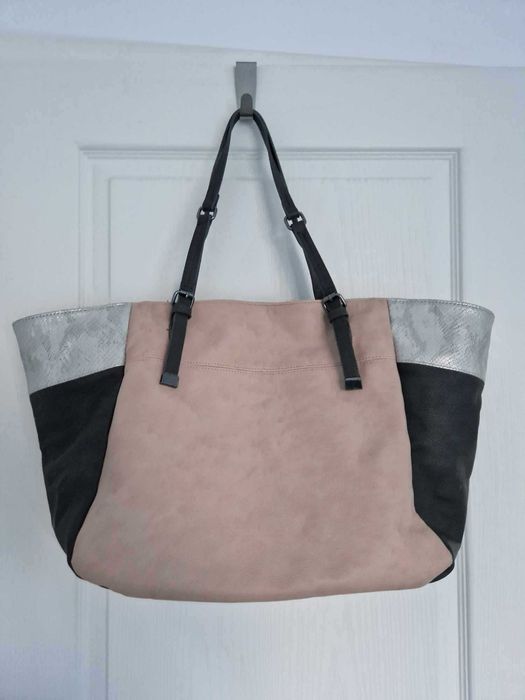 Сет от две дамски чанти