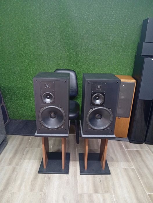 Тонколони HECO Interior 330S