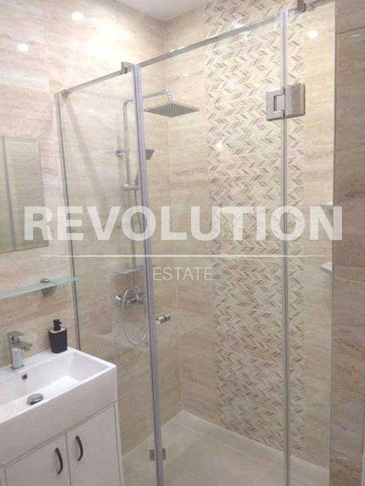 Дава се под наем Тристаен апартамент в Варна, Левски - 60 кв.м за 475 € - Снимка #6