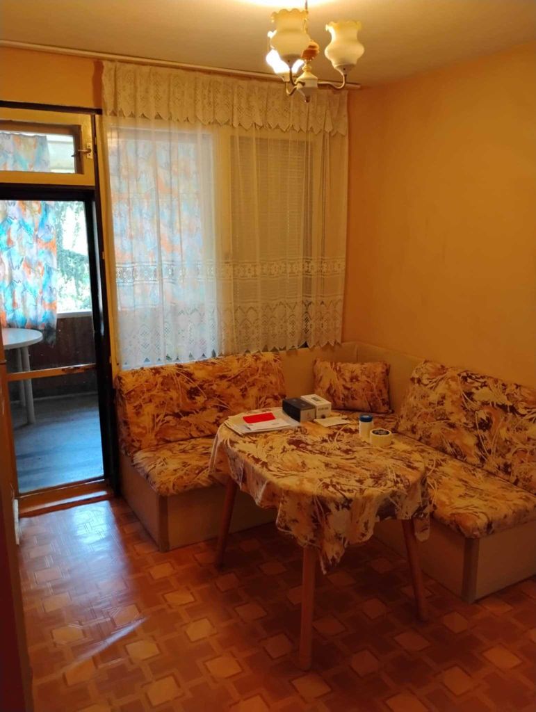 Продава се Четиристаен апартамент в Хасково, Овчарски - 169 кв.м за 1515 €/кв.м - Снимка #16