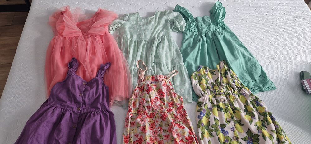 Set 6 rochițe mărimea 116, HM, ZARA