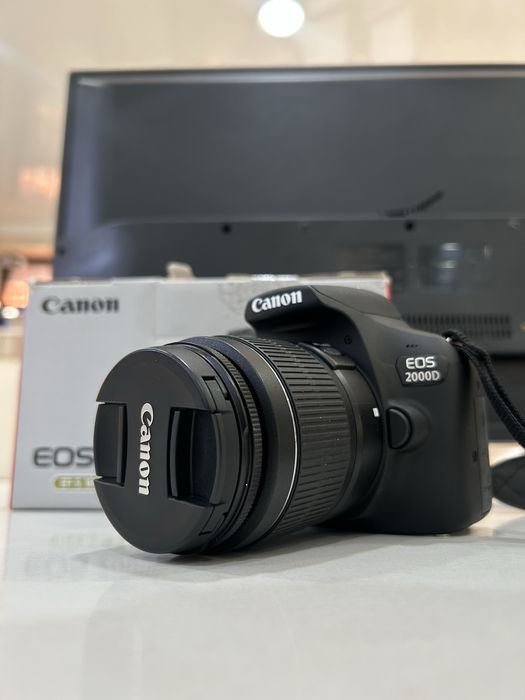 Фотоаппарат canon 2000d