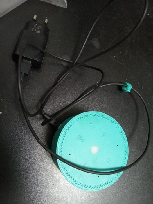 Продам  станцию Яндекс мини Алисы.