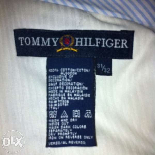 Продавам оригинален панталон и елек Tommy Hilfiger