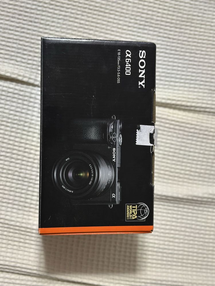 Фотоапарат Sony A6400 + обектив