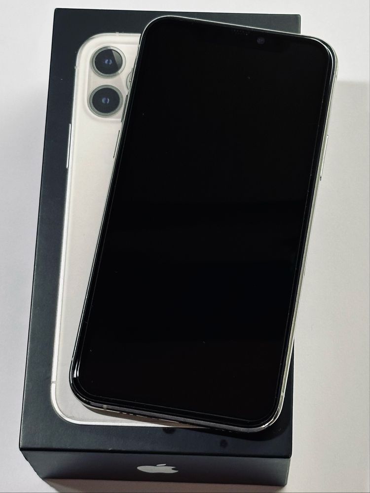 iPhone 11 Pro бял 90% battery