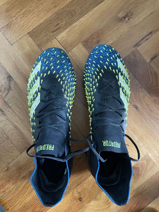 Футболни обувки - Adidas Predator Freak (44 номер)