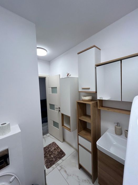 Apartament de închiriat