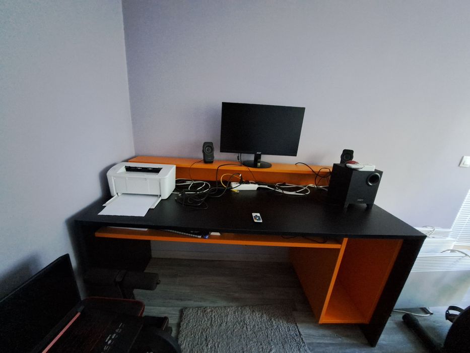 Геймърско бюро..