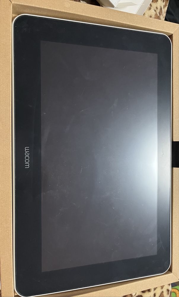 Wacom One Creative Pen Display, графичен таблет