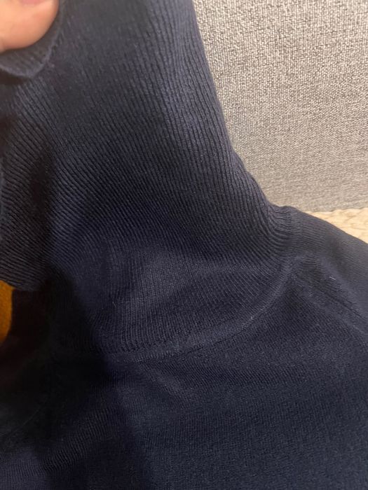 Helancă pe gât bleumarin închis nouă S dama