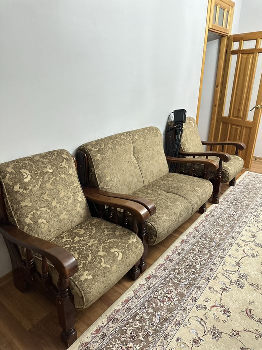 Продам диван антиквариат