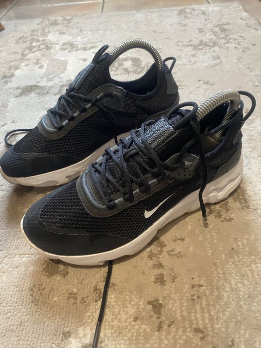 Adidasi Nike React Vision