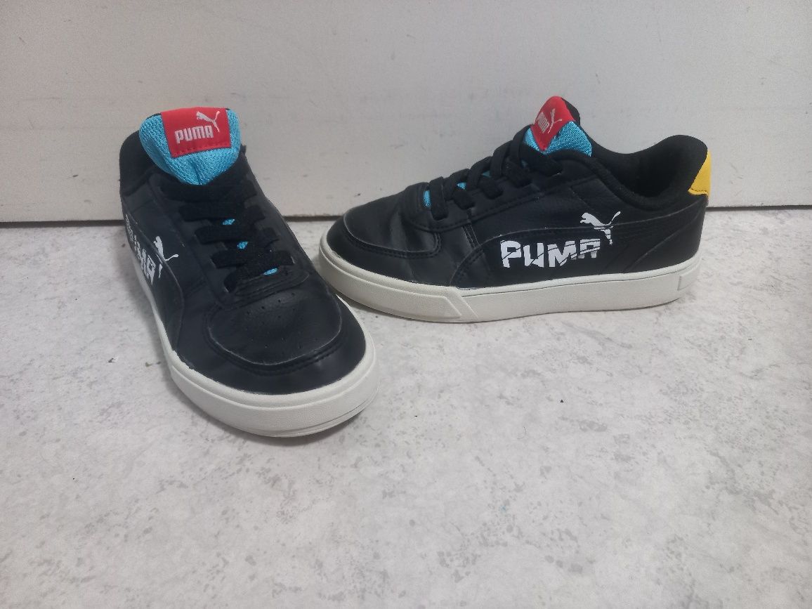 Încălțăminte Puma mărimea 34, respectiv 34.5; Ghete Quechua mărimea 34