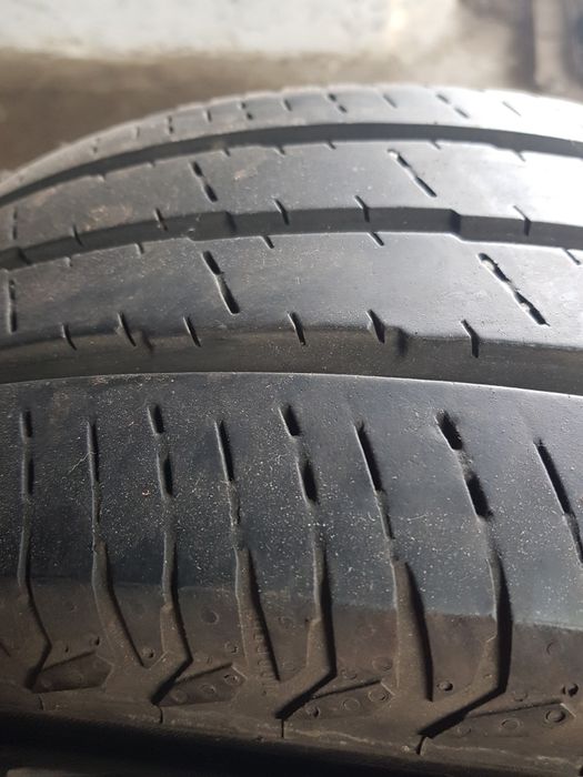 Бусови летни -16цола -215/65-1бр.-70лв."CONTINENTAL "