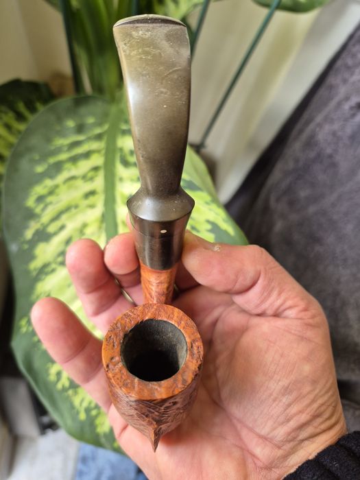 Pipa de colectie Vauen Solitaire model deosebit