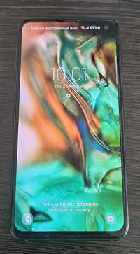 Компактный смартфон Samsung Galaxy s10e