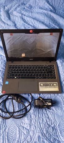 Laptop Acer cloudbook de 14 inchi defect si fara display