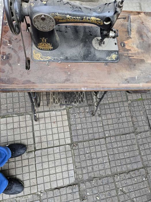 Шевни машини различни антики