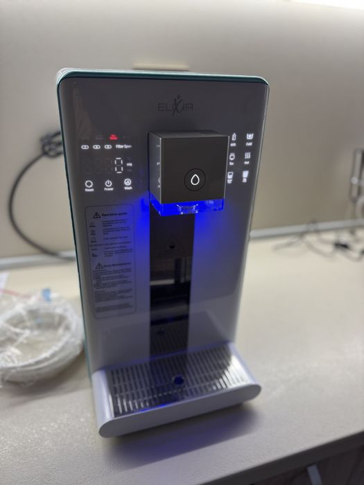 Диспенсър за пречистване и затопляне на вода Elixir - Pro Water System