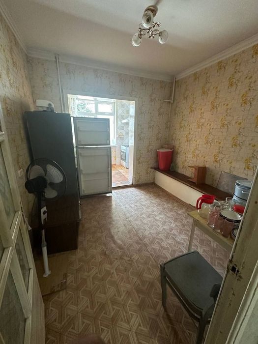 3⁴/1/9 (1 этаж). Дустлик 2, Янгихает р-н (Сергели). Квартира 80 м².