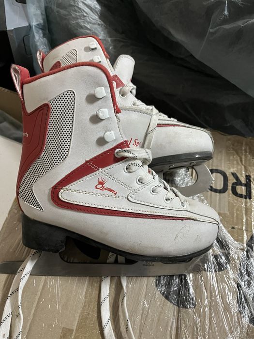 Продам коньки
