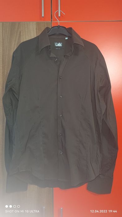 Vând cămăși originale hugo boss, palzileri lab,