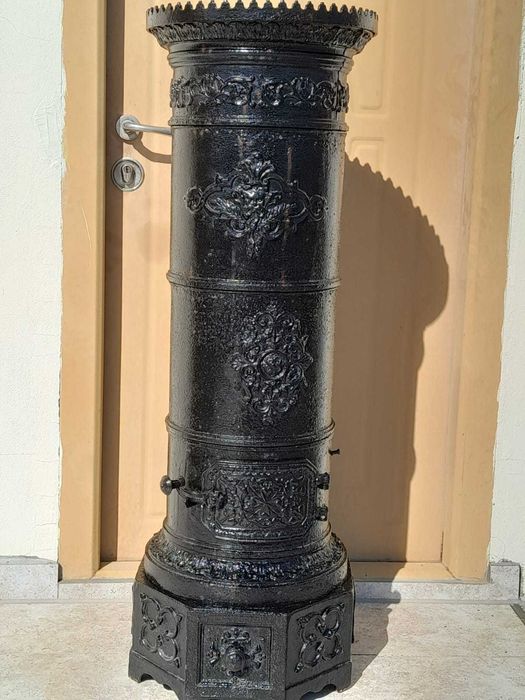 Soba veche din fonta pt decor utilizare vintage doar predare personala