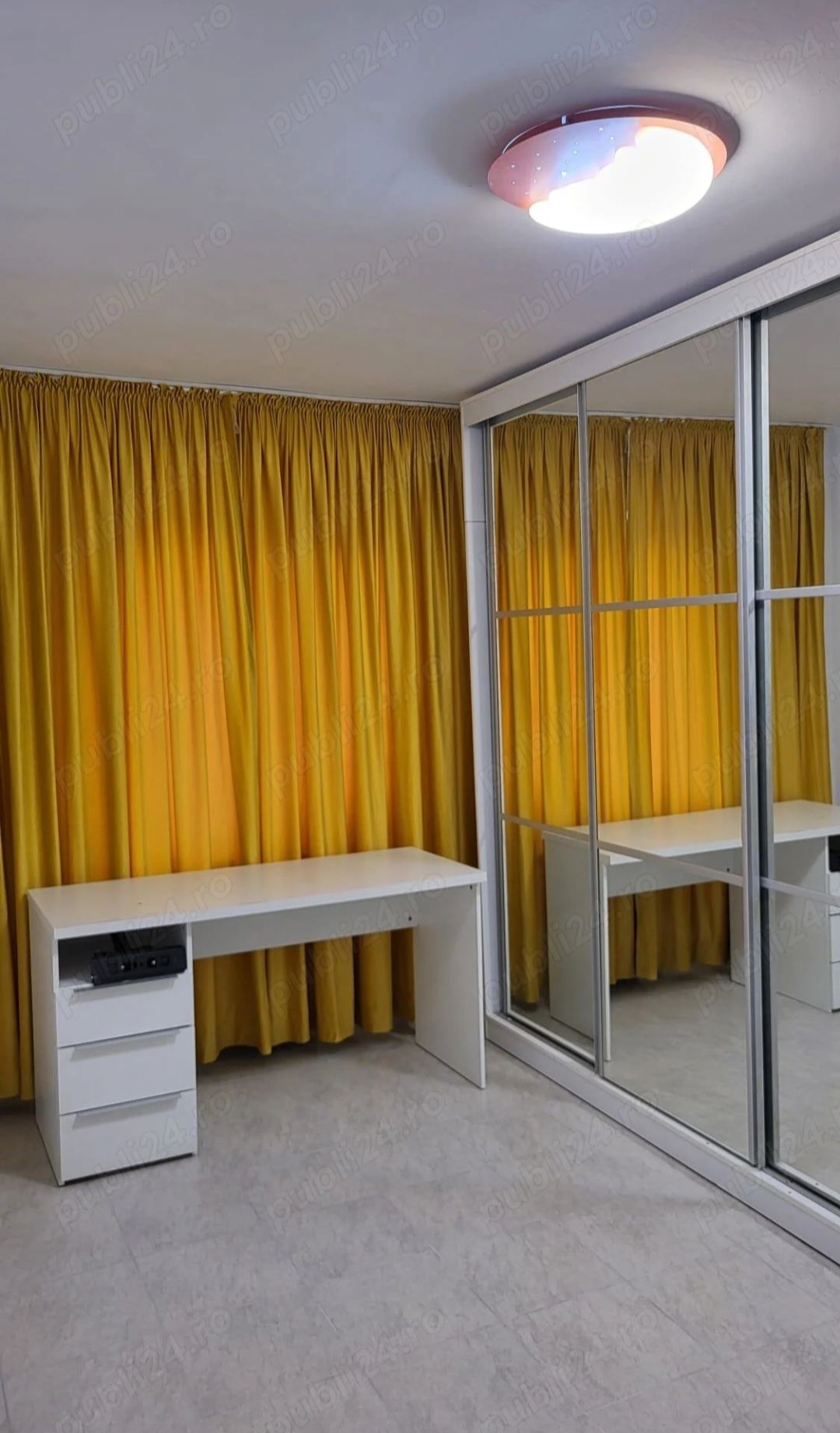 Vând apartament sau schimb cu casa