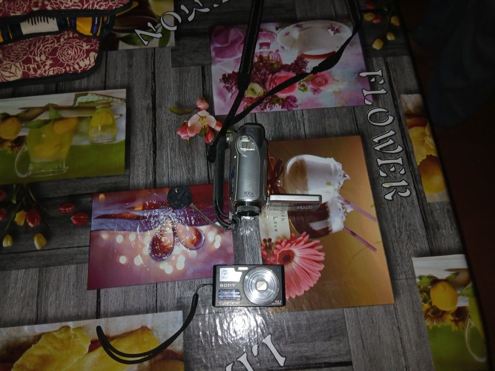 Kamera sony foto apparat sotiladi