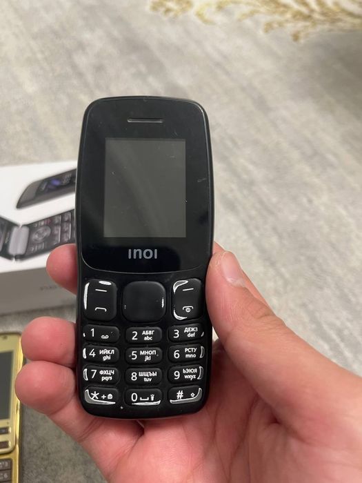 Продаётся кнопочные телефоны