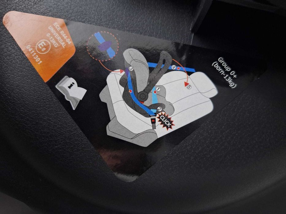 Scoica cu airbag si paturica nounascuti verde