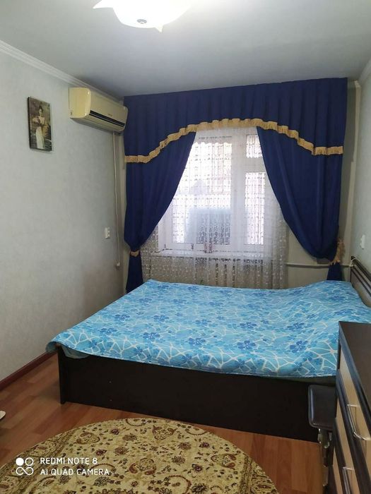 Шота Руставели,ориентир BON кафе-отличная 3комнатная квартира в центре