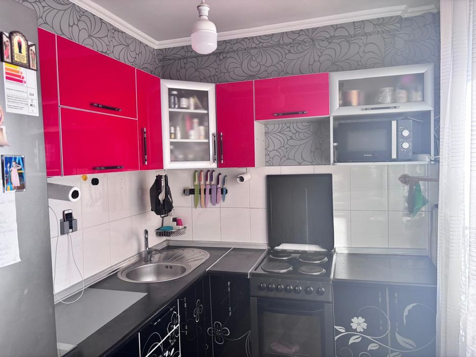 Кухонный гарнитур 50000 тенге