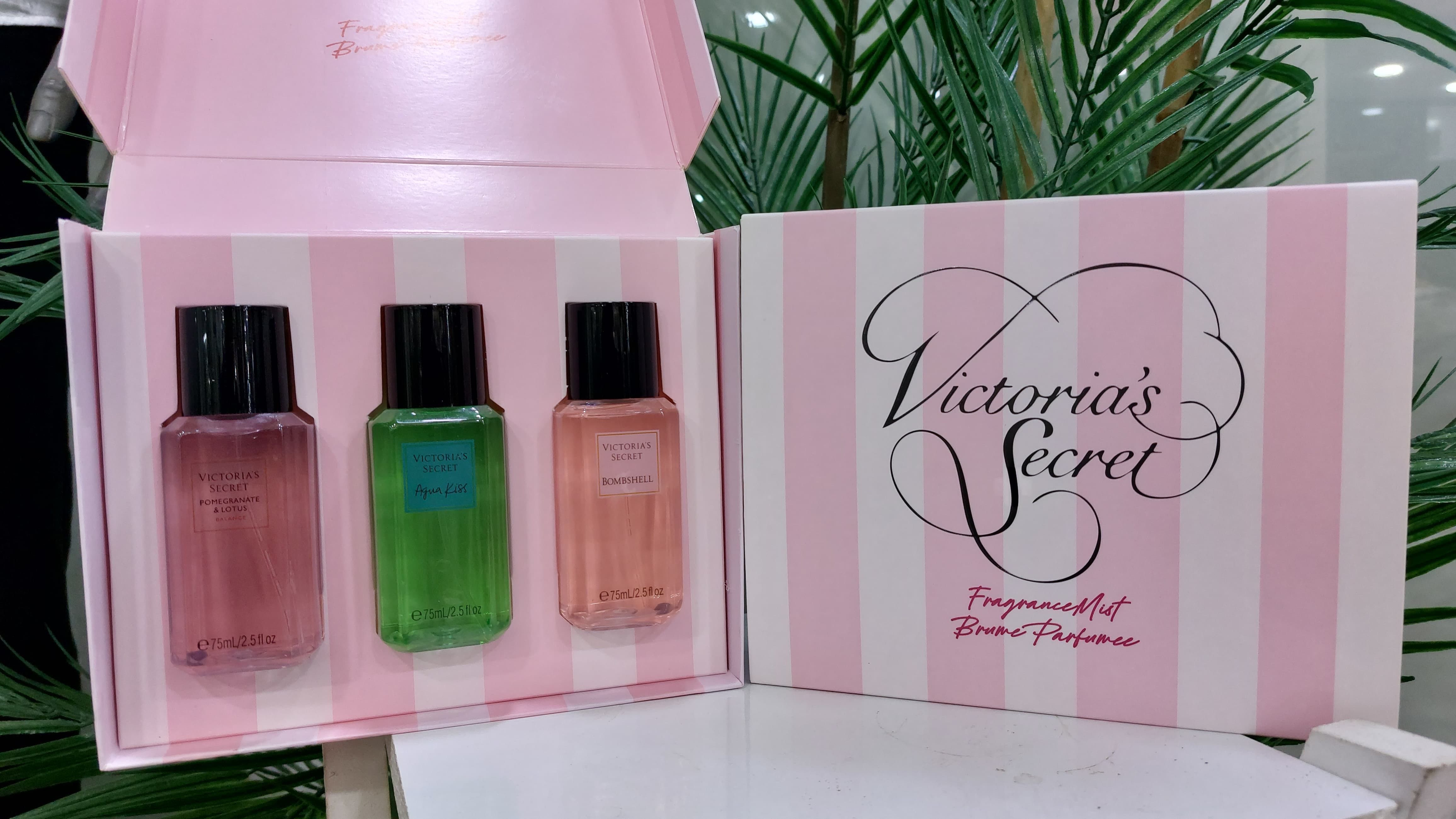 Victoria’s Secret travel set