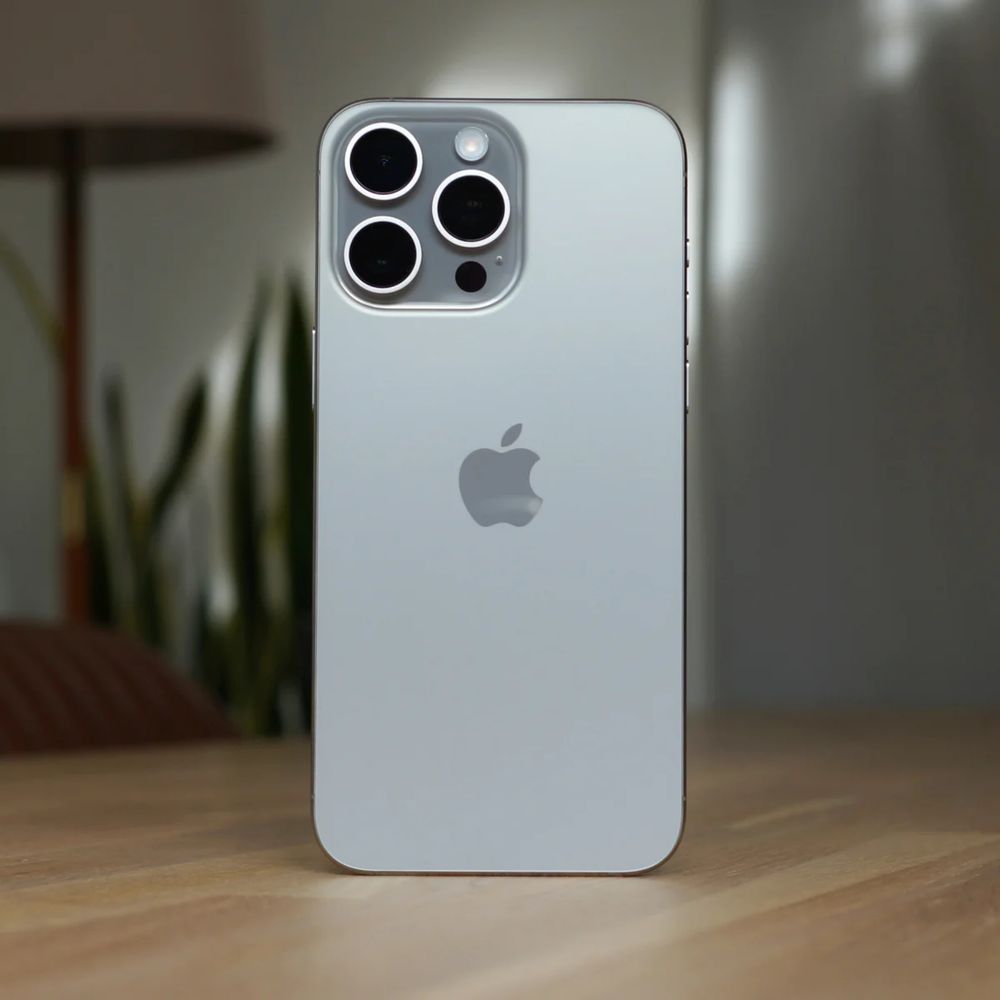 Iphone 15 pro max ideal