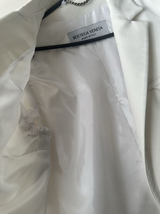 Чисто ново сако Bottega Veneta