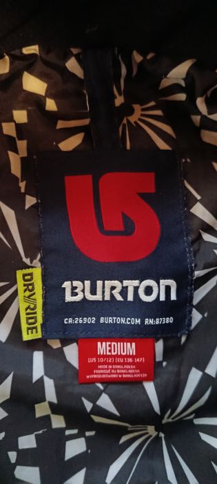 Сноуборд екип (136-147см), обувки (22см)