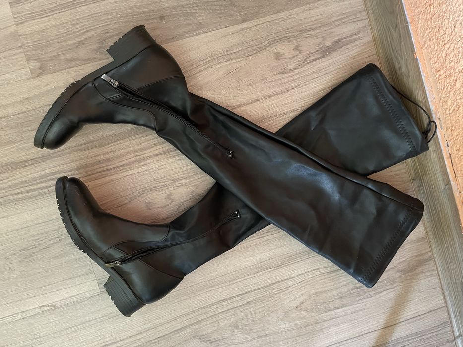 Дамски дълги ботуши за слабо краче