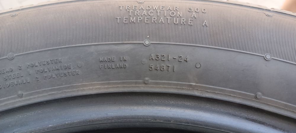 Set 4 anvelope 225/50/18 Nokian powerproof