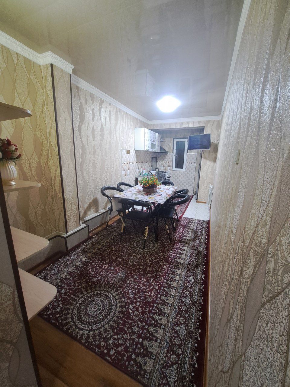 Chilonzor 24 3 xonali uyimni srochna Sotaman juda pul zarir
