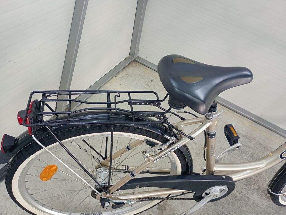 Vând bicicletă CONWAY,roti 26,cu 3 vit si frână picior !