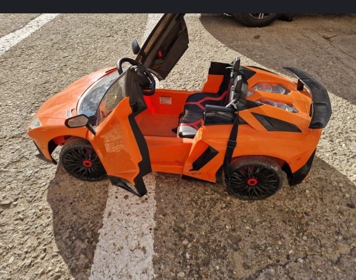 Masina electrica Lamborghini copiii