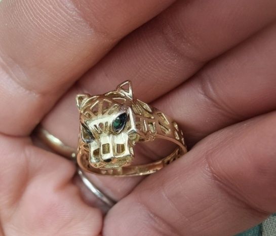 Уникален златен пръстен тип Cartier